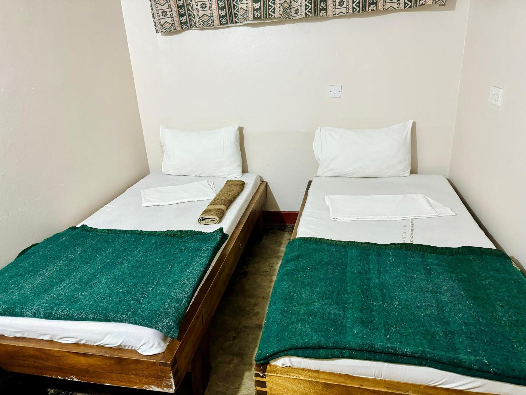 Arusha Backpackers Hotel Exterior foto